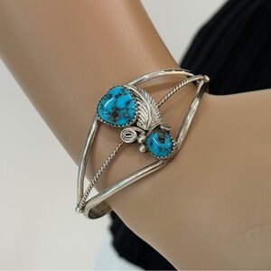 Beautiful Sterling Silver Turquoise Cuff Bracelet Southwestern/Boho Leaf Design